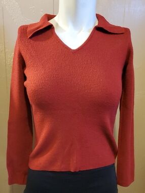 Classic V-Neck Collared Sweater in Deep Red